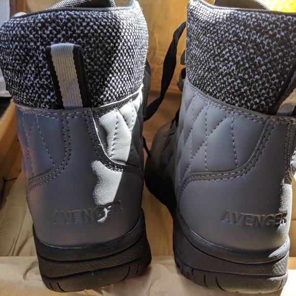 Work boot size 8 reinforced toe for all work types - Picture 2 of 6